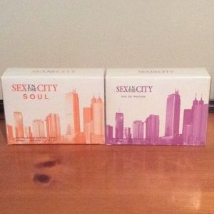 🌺SOLD🌺 2 NWOT Sex In The City Vaporisateur Natura…